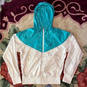 nike windrunner hooded zip-up jacket.